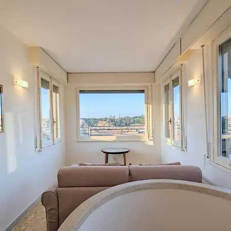 Colosseo Penthouse With 360° View Rooftop Rome
